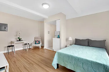 Rented by Cooper & Cooper Real Estate