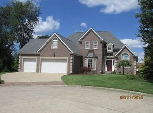 1109 Kanawha Trl, Hurricane, WV 25526