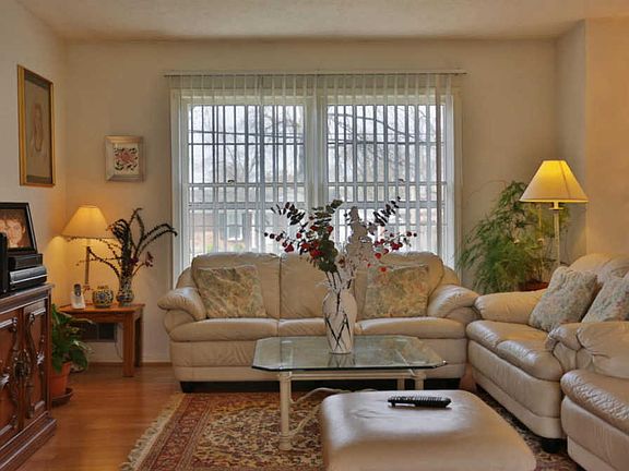 4th image of 8805 Hagner Dr