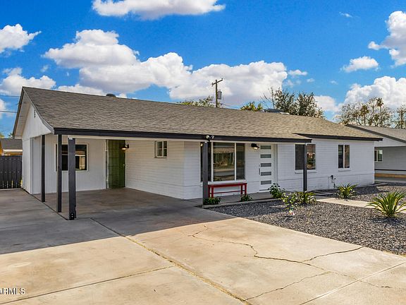 4th image of 3433 E Granada Rd