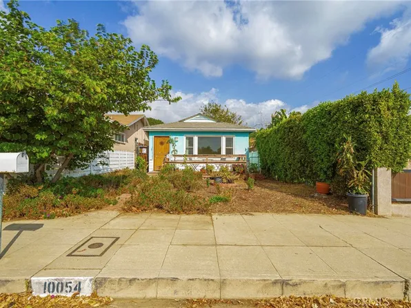 10054 Wealtha Ave, Sun Valley, CA 91352