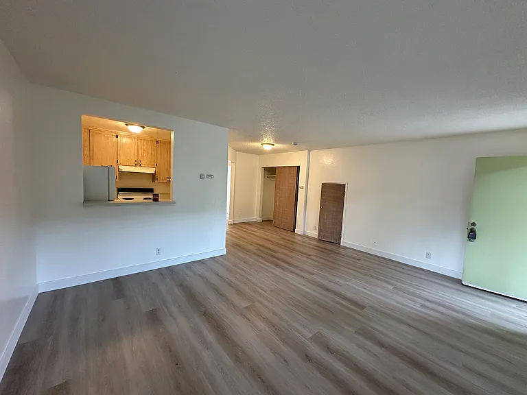 318 Gault St #6 — Photo 5