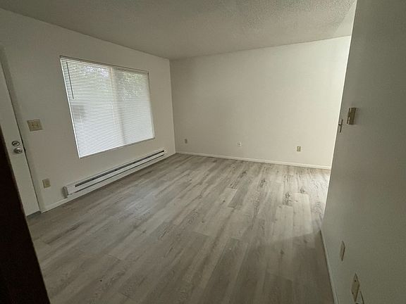 2nd image of 10944 SE 223rd St #D