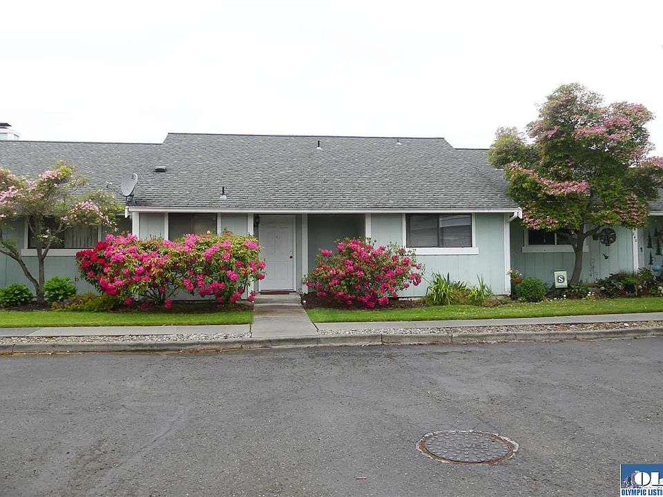2nd image of 842 N Canterbury Ct #C