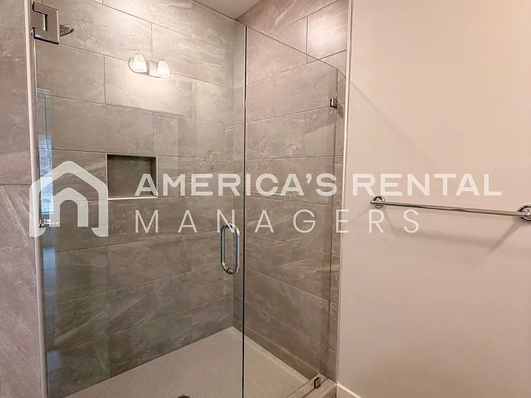 125 Townmoor Ln — Photo 29