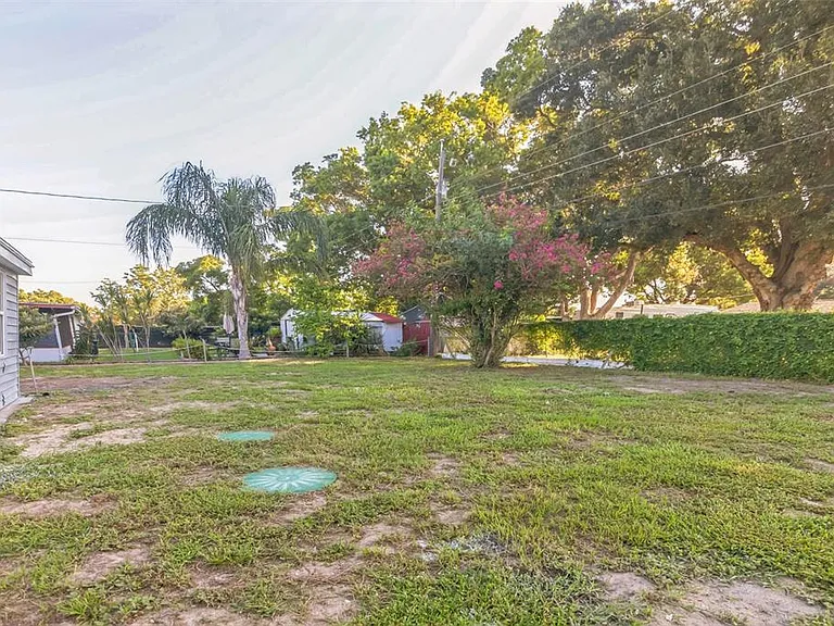 4554 Nimmer Dr — Photo 16