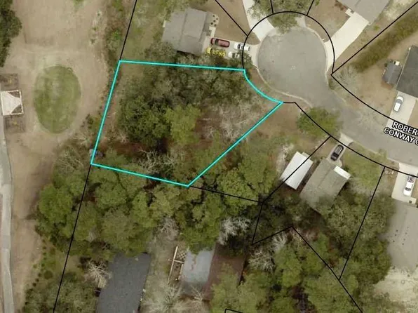 221 Robert Conway Ct., Georgetown, SC 29440