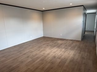 122 Prairie Dr, Sanger, TX 76266