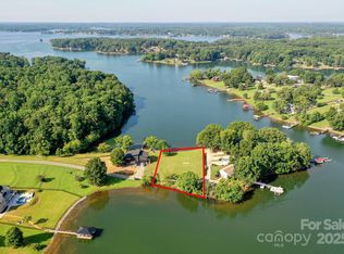 8467 Babe Dr, Terrell, NC 28682