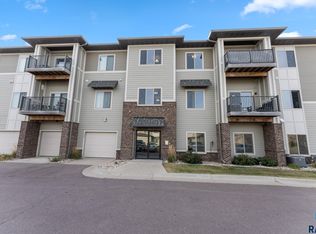 7701 Townsley Ave UNIT 101, Sioux Falls, SD 57108