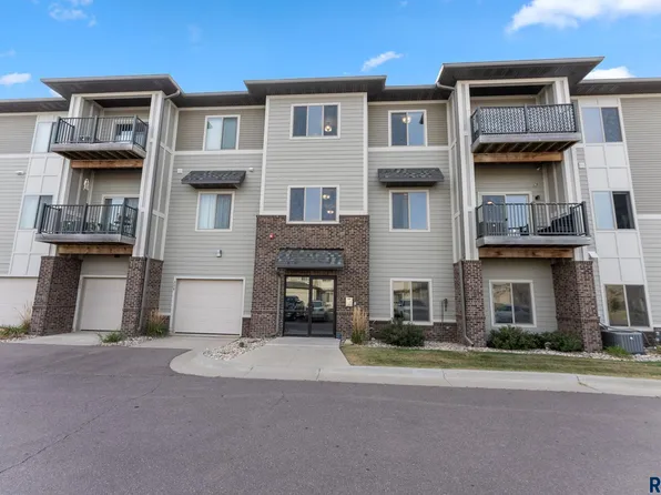 7701 Townsley Ave Unit 101, Sioux Falls, SD 57108
