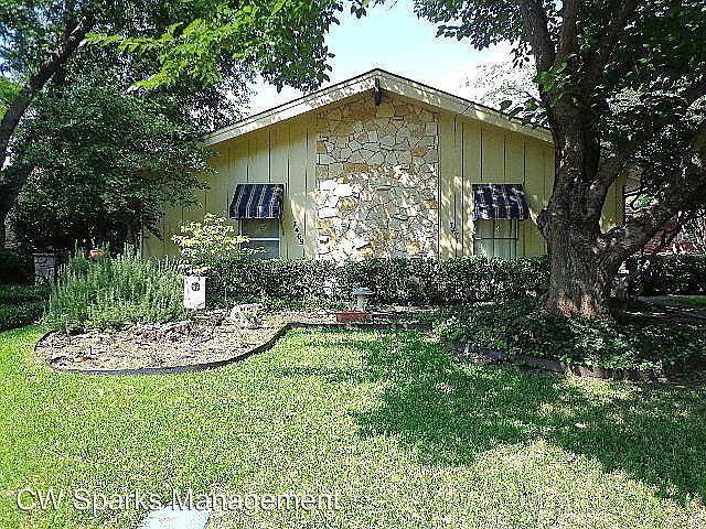 2nd image of 7471 Brentcove Cir