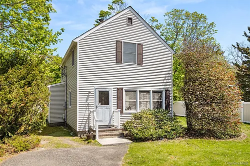 217 Greeley Ave Photo 1