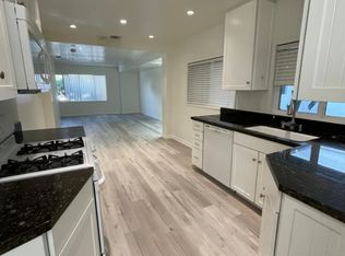 11406 Missouri Ave, Los Angeles, CA 90025