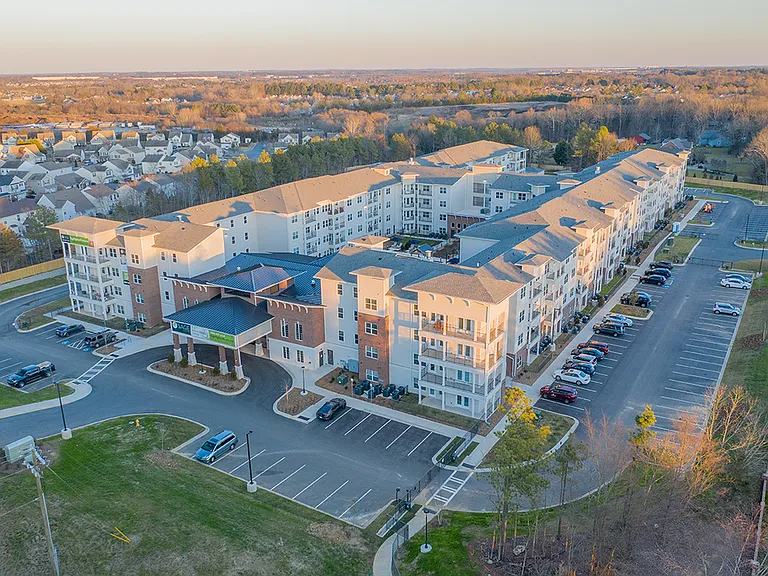 Sage Highland Creek 55+ Active Adult — Photo 28