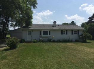 4064 Curve Rd, Freeland, MI 48623