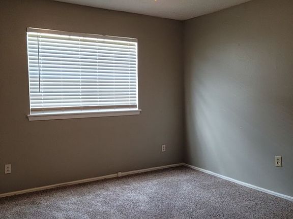 4th image of 20 S Bryant Ave #230