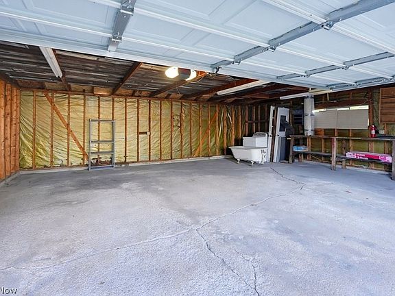 5th image of 1209 S Water St