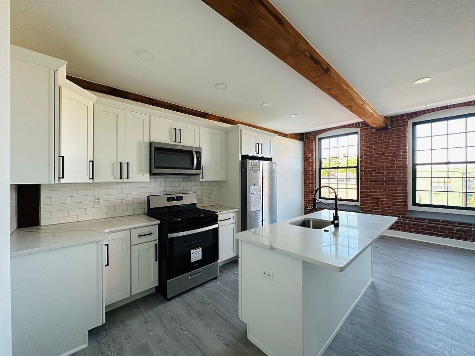 1st image of 50 Ashburton St #111