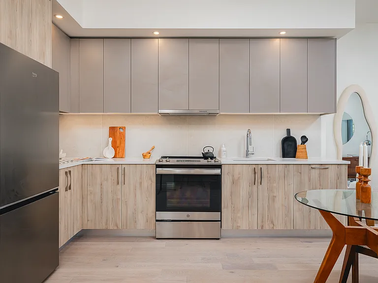 255 Lorimer St #664 — Photo 4
