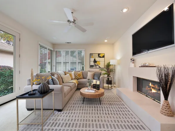11287 Crocker Grove Ln, Gold River, CA 95670