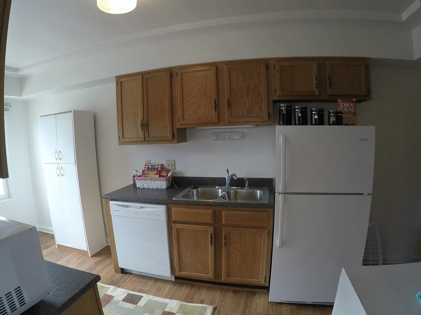 14, 14A, 16 N. Russell St. — Photo 4