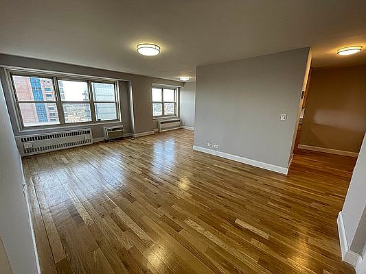 1st image of 123-33 83rd Ave #908