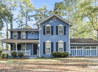 594 Banks Rd E, Fayetteville, GA 30214