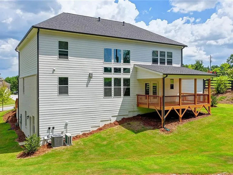 3828 Amicus Dr — Photo 48