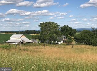 8852 Mount Olivet Rd, Chambersburg, PA 17202