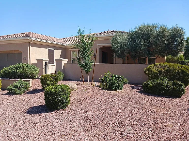 13283 W Micheltorena Ct — Photo 2