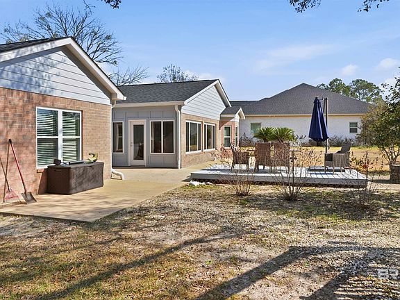 5th image of 9175 Clubhouse Dr