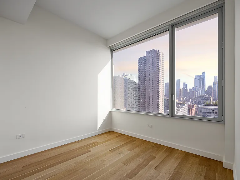 611 W 56th St #15B — Photo 8