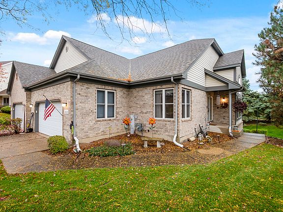 2nd image of 14322 Dawnwood Ct