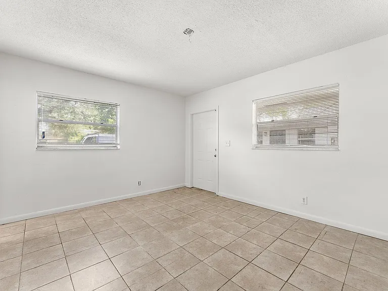 923 W Las Olas Blvd #1 — Photo 6