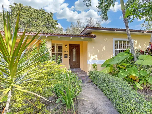 861 NE 119th St, Biscayne Park, FL 33161