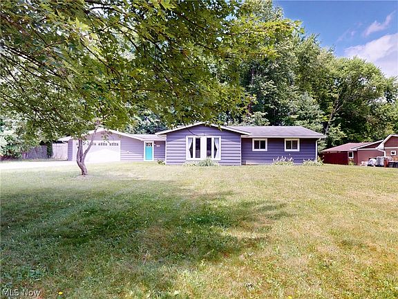 2nd image of 1063 Thistleridge Dr