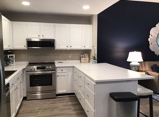 2900 Middle Rd APT 13, Jeffersonville, IN 47130