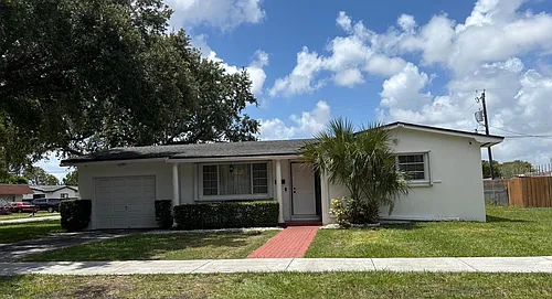 10731 SW 36th St Photo 1