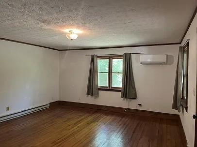 225 Grandview Rd — Photo 18