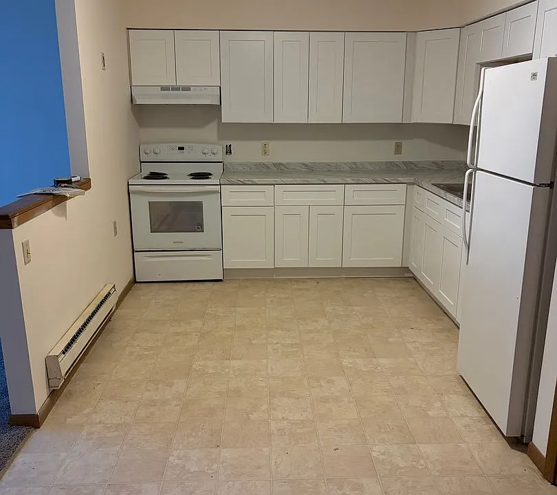 202 N Brookwood Dr #202