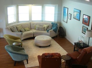 110 Vine St, Fairport Harbor, OH 44077