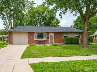 329 Brownstone Dr, Englewood, OH