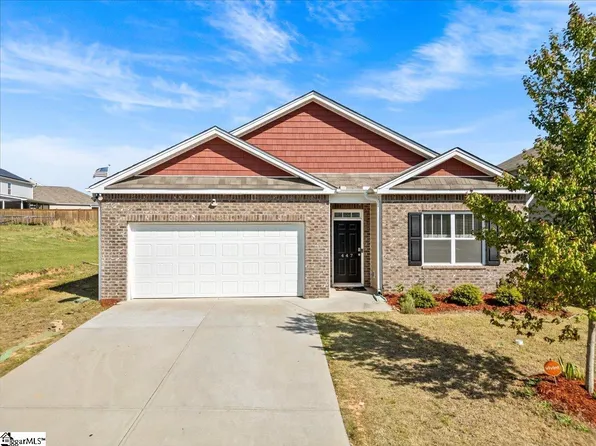 447 Bucky Dr, Woodruff, SC 29388