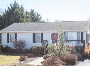 1025 Blaze Ct, Harrisonburg, VA 22801