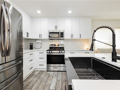 551 Swiss Cottage Ave, Las Vegas, NV, 89178