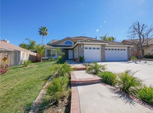 8590 Rosemary Dr, Riverside, CA 92508