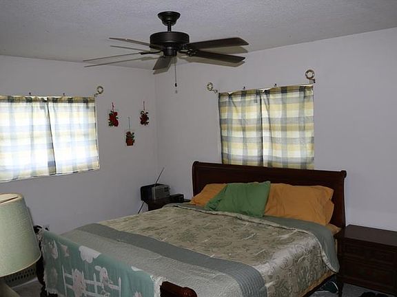 4th image of 2415 Constitution Blvd