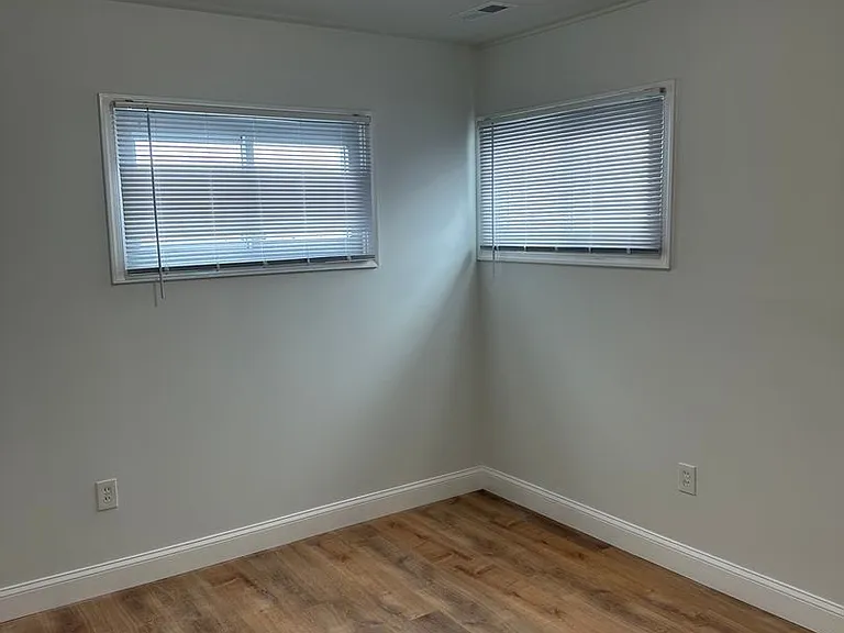18 Nestingrock Ln — Photo 6