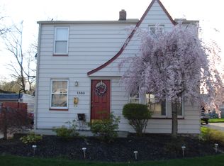 1380 Washington Blvd, Mayfield Heights, OH 44124